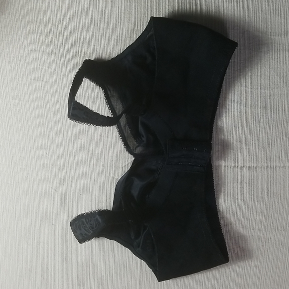 Playtex bra 44C - Picture 2 of 3